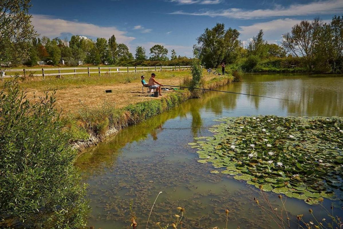 Mobilhome L'Oasis Camping Le Clos Cottet Angles  Exteriör bild
