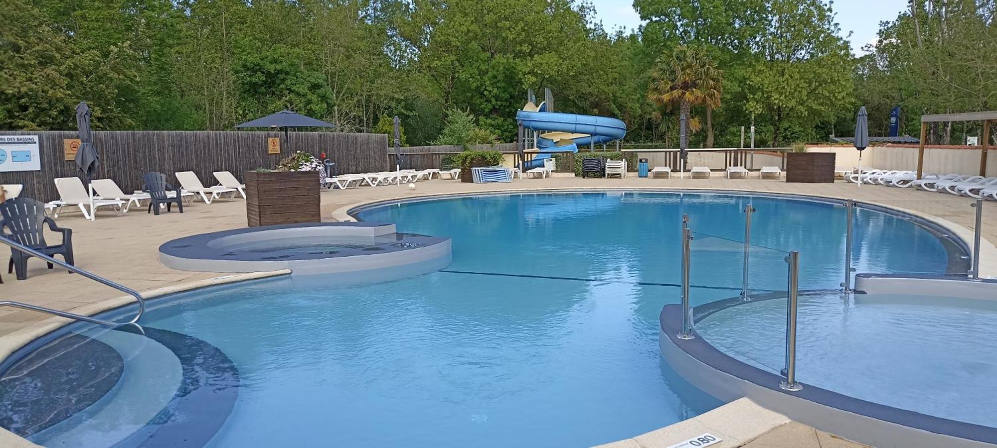 Mobilhome L'Oasis Camping Le Clos Cottet Angles  Exteriör bild