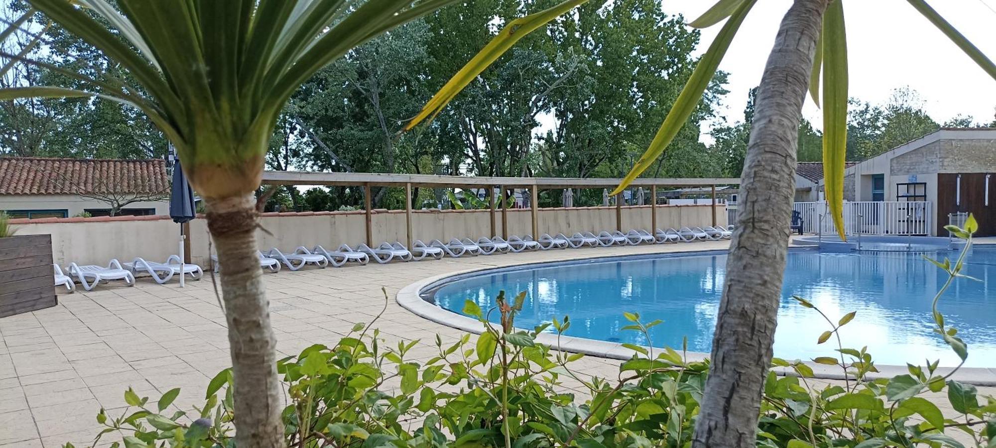 Mobilhome L'Oasis Camping Le Clos Cottet Angles  Exteriör bild